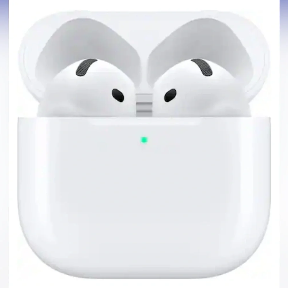 Apple AirPods 4 Model A3050 A3053 A3058 Wireless Headphones & Charging Case NWT